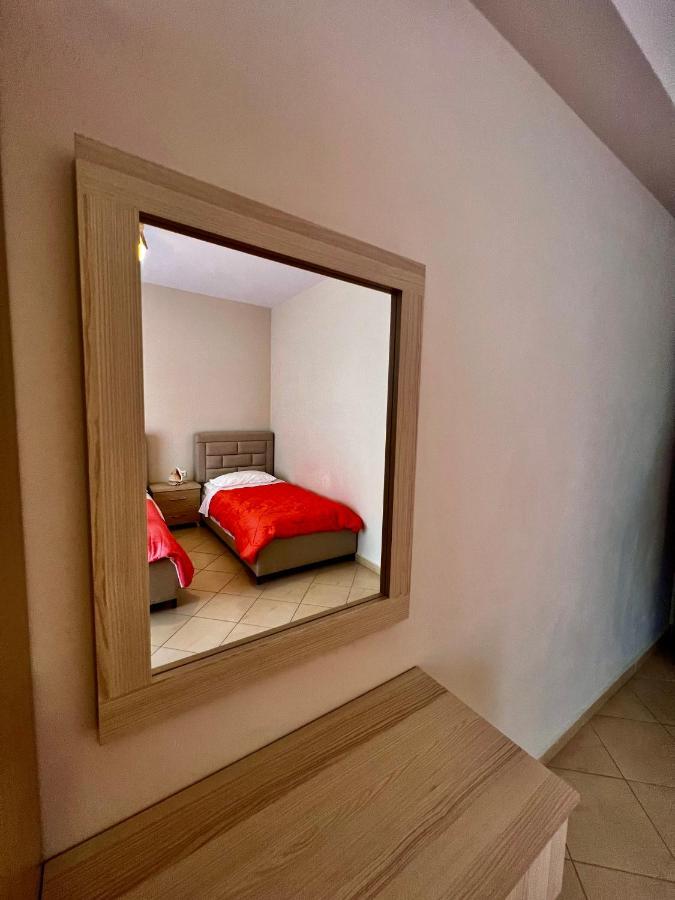 J&B Rooms Dhërmi Exteriér fotografie